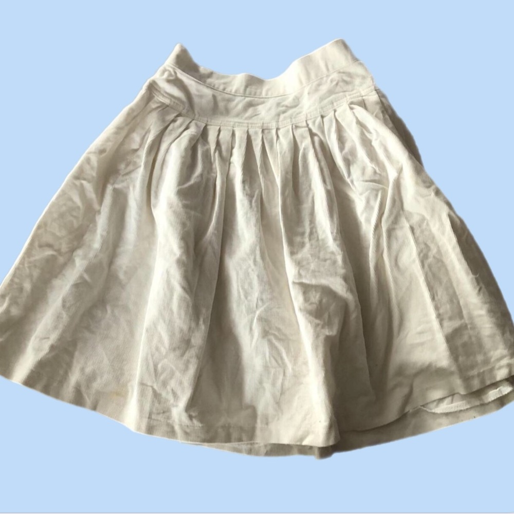 Vintage white corduroy skirt🤍
